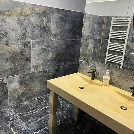 Pensiunea View Cluj, Panorama Superba, Liniste In Natura, Acces Rapid La Oras ゲストハウス 4*